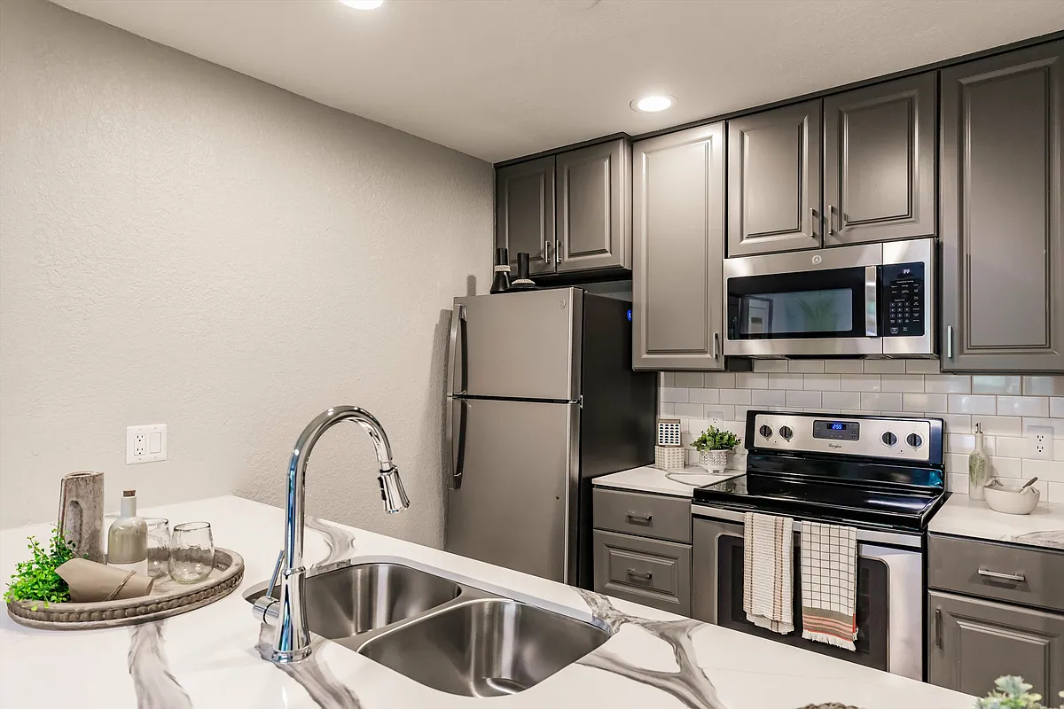 Building Photo - The Marino Apartments