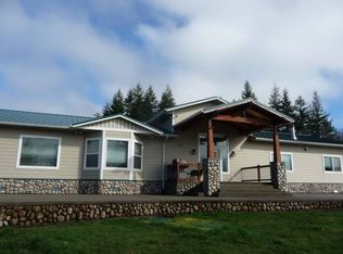 84 Hot Dog Ln, Elma, WA 98541