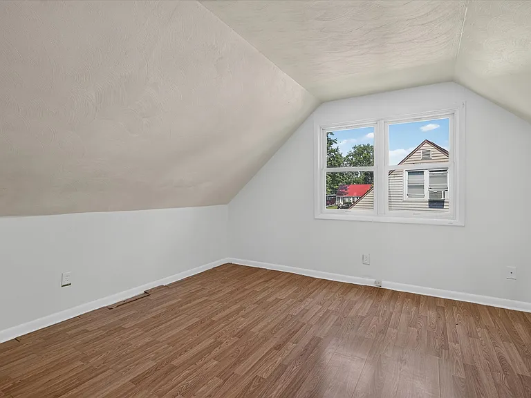 4507 Silver Ln — Photo 13