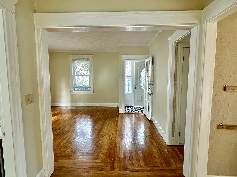 living room.