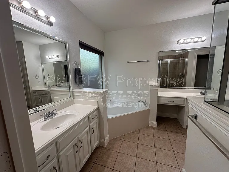 2610 Meadow Ridge Dr — Photo 13