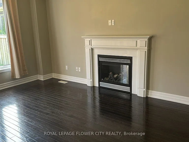 1765 Shelburne St — Photo 33