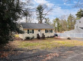 4 Diamond Ave, Lakeville, MA 02347
