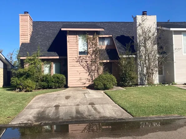 106 Summerwood Dr, Sulphur, LA 70663