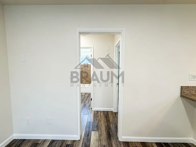 5611 FULCHER PROPERTY, LLC — Photo 25