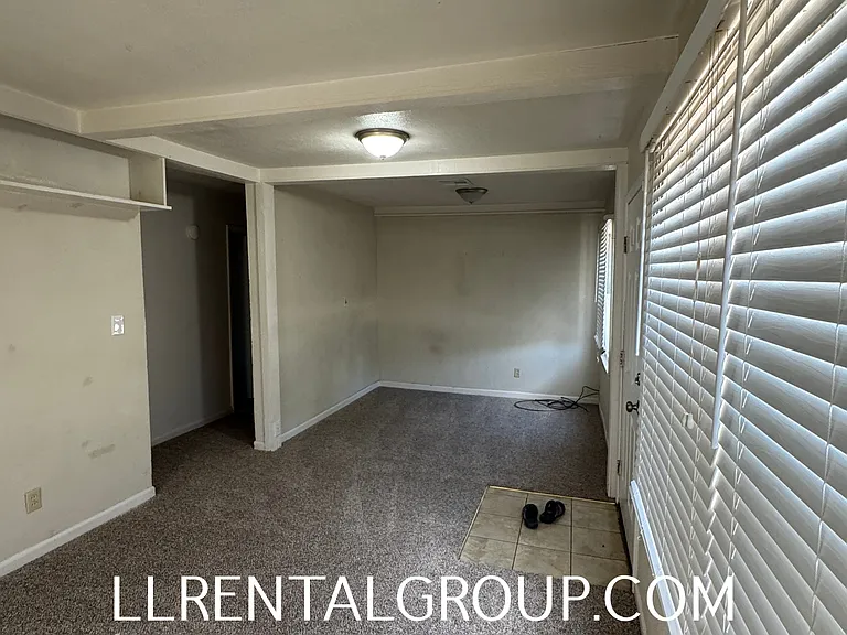 3107 SE 21st St — Photo 5