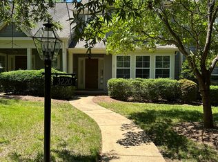 3220 Gateway Cir, Charlottesville, VA 22911