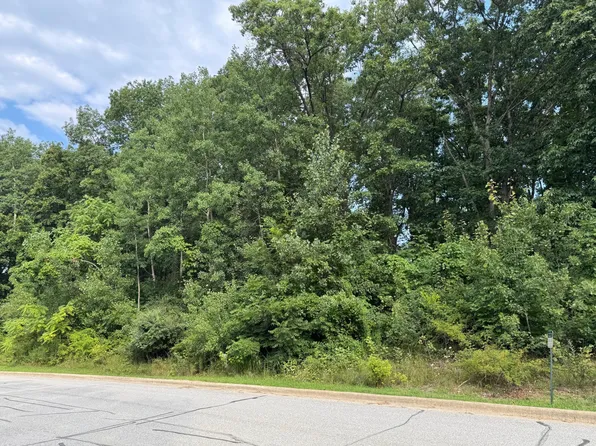 740 & 742 Verdano Ter, Crown Pt, IN 46307