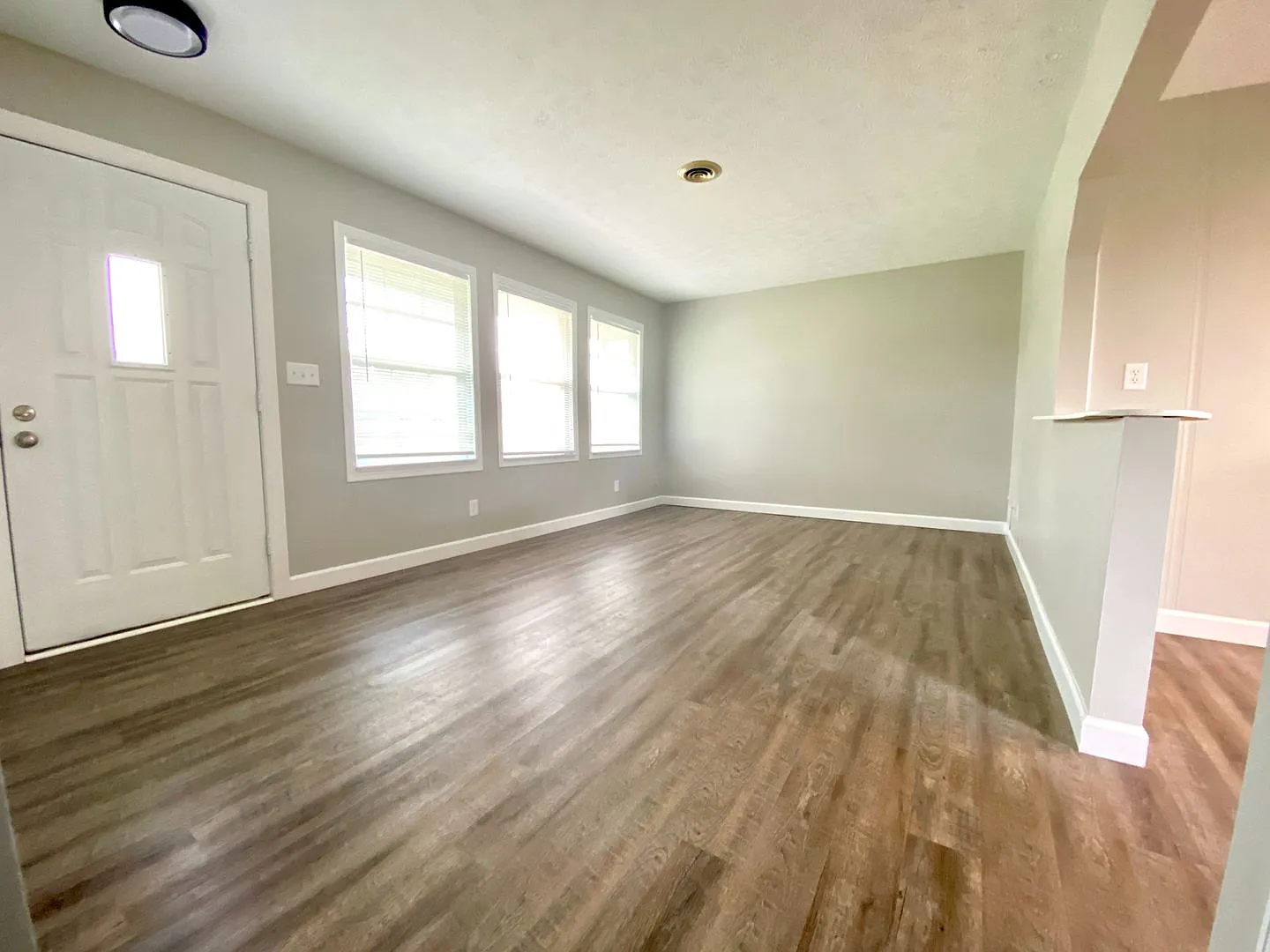 2429 Bellfield St., 3 bedroom 2 bath, Kettering Schools — Photo 3