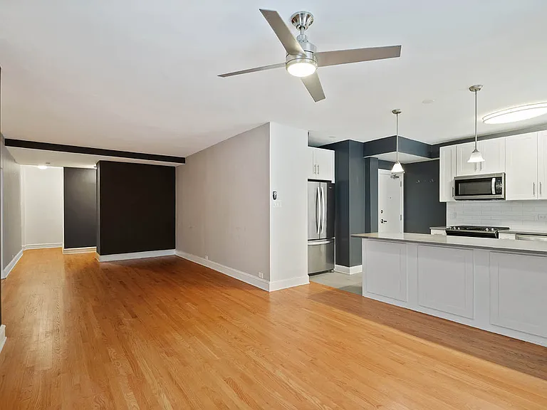3000 N Sheridan — Photo 22