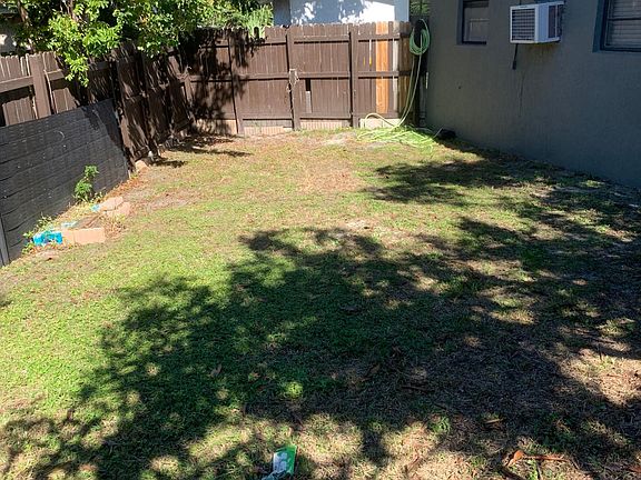 4th image of 217 NW 7th Ave #West