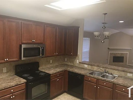 2nd image of 21742 Orange Maple Ct