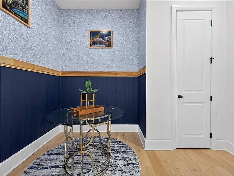 512 Cedar Crest Cir — Photo 17