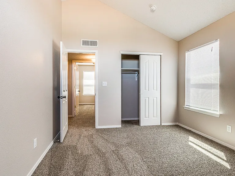14240 Gil Reyes Dr — Photo 17