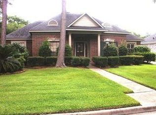 3922 Hill Springs Dr, Kingwood, TX 77345