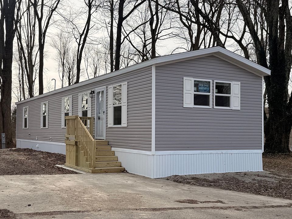 1st image of 147 W Skyline Dr #21