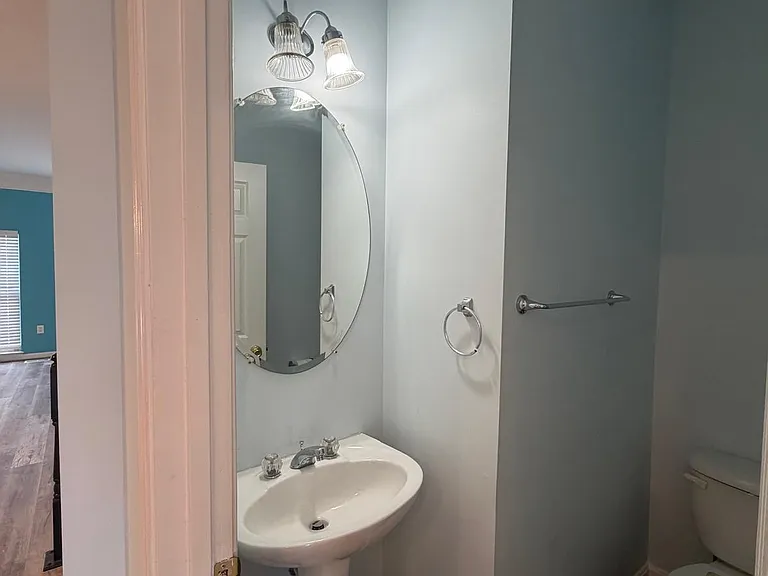 206 Raynar Ct — Photo 19