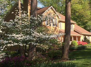 1796 Hawthorne Ridge Ct, Vienna, VA 22182