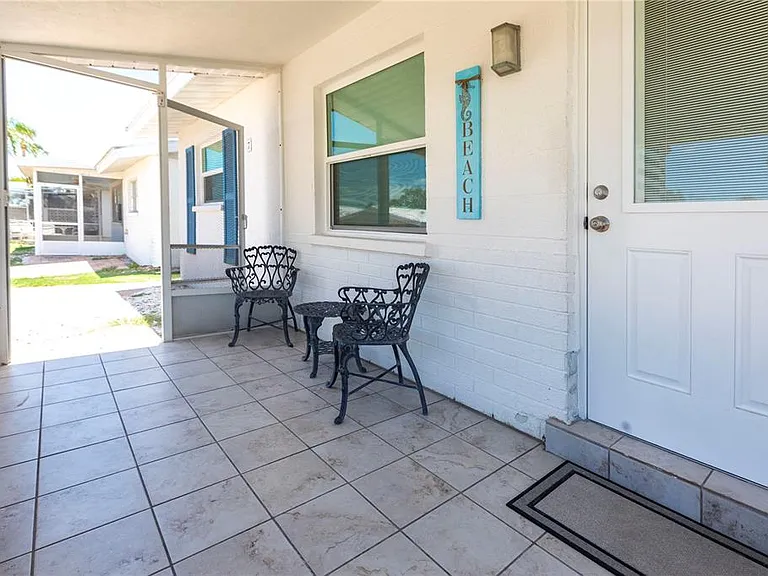 6020 Midnight Pass Rd #7 — Photo 16