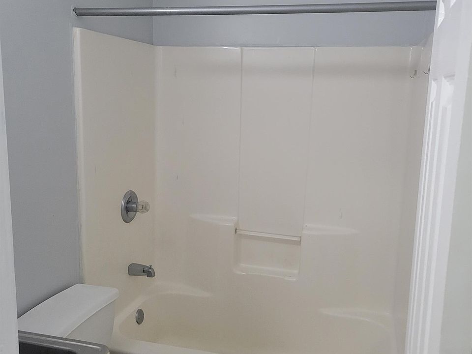 2nd image of 200 Fosler Rd APT 57