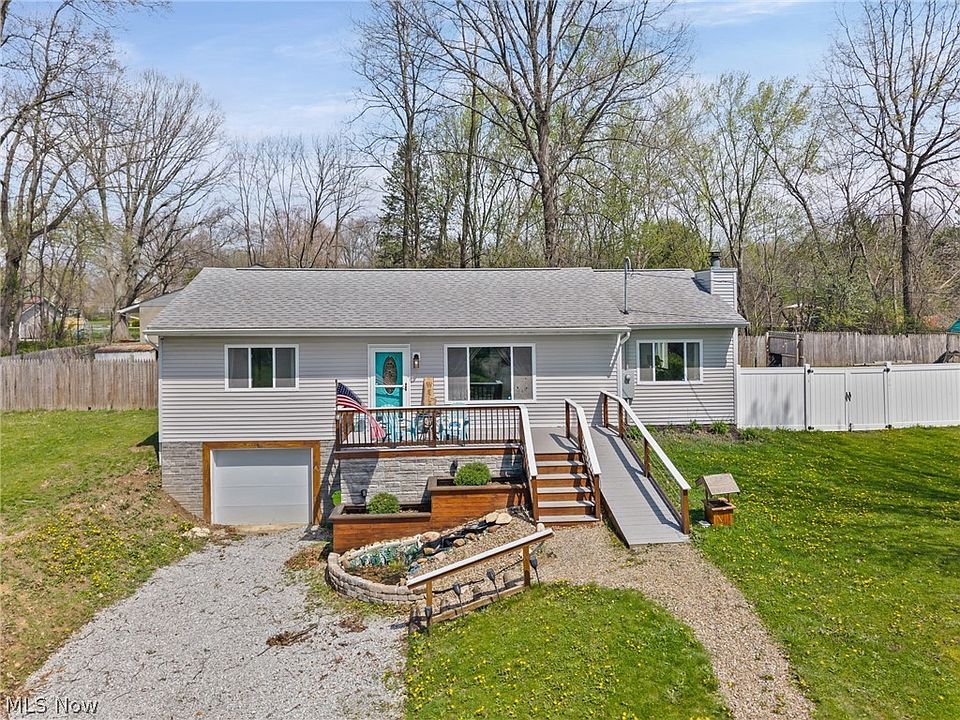 1st image of 565 Perry Rd