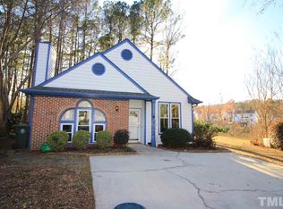 127 Sterlingdaire Dr, Cary, NC 27511