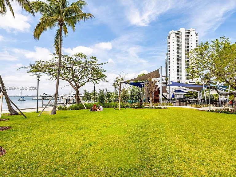 1800 Sunset Harbour Dr #1102/4 — Photo 61