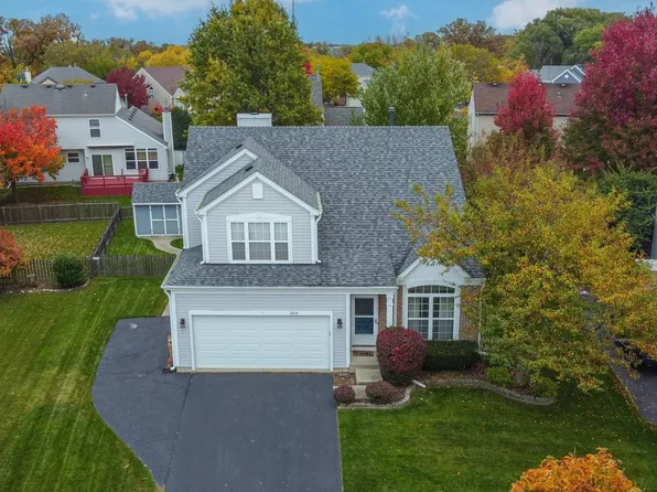 2434 Meadowsedge Ln, Carpentersville, IL 60110