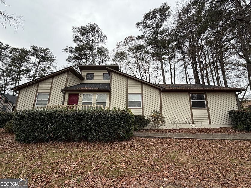 1st image of 804 Emerald Forest Cir
