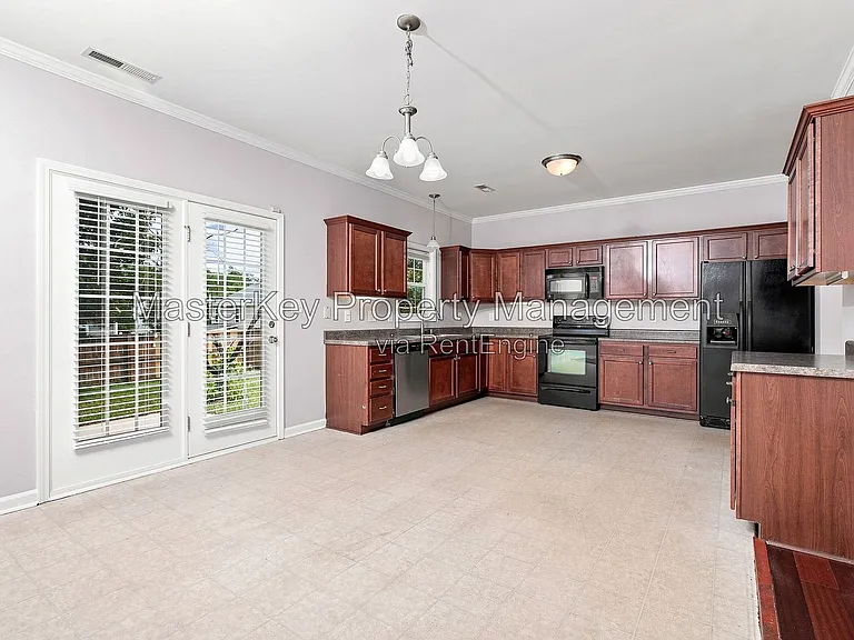 216 Citrine Ct — Photo 6