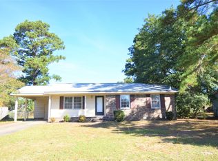 4736 Friar Ave, Fayetteville, NC 28304