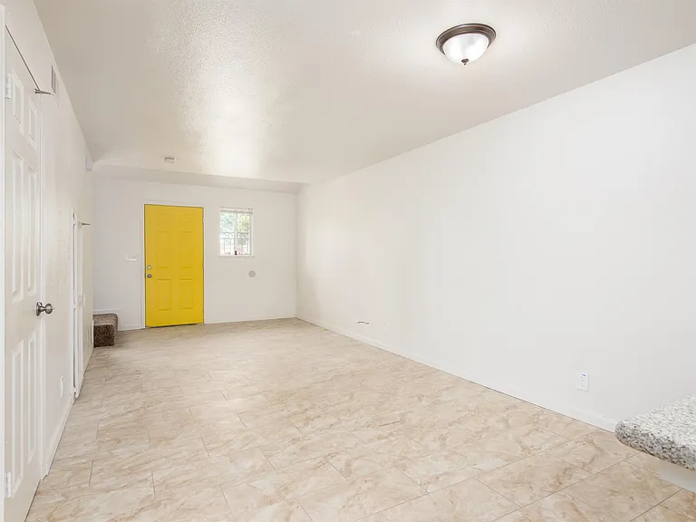 701 S Encina St #A — Photo 9