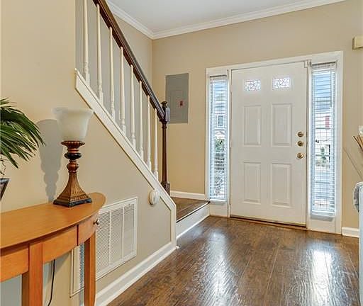 3rd image of 3994 Wolcott Cir