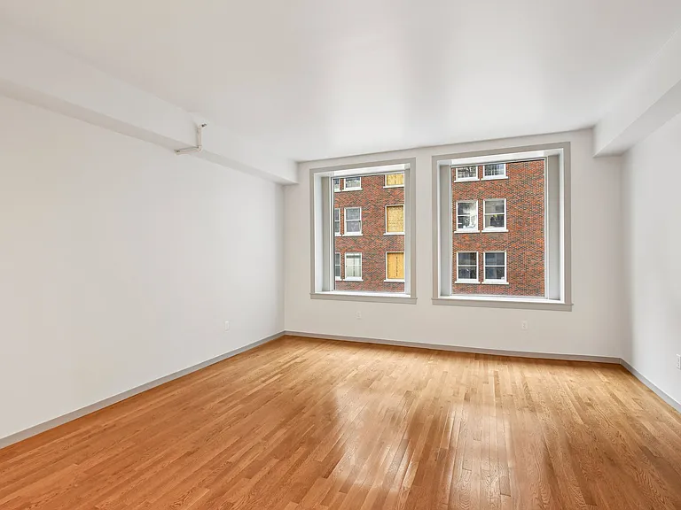 Sentinel Lofts — Photo 11