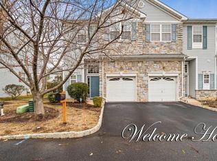 9 Capica Ct, Laurence Harbor, NJ 08879