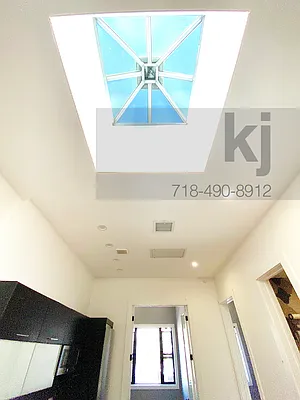 Rented by Nooklyn NYC LLC | media 9