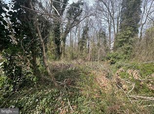 6824 Ridgeway Dr, Springfield, VA 22150