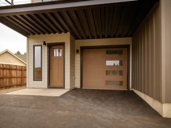 62009 Dantili Rd #4, Bend, OR 97701