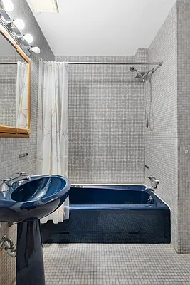 Rented by Corcoran | media 15