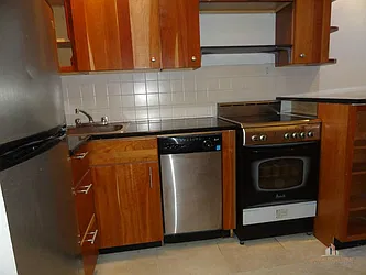 Rented by ONE Manhattan Real Estate