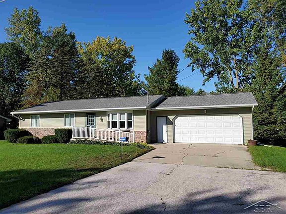 2nd image of 214 W Harcourt Dr