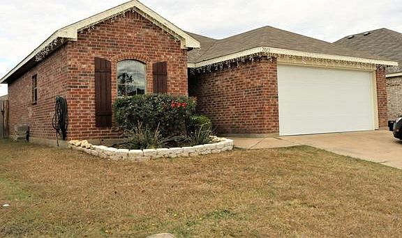 2nd image of 2812 Carolina Dr