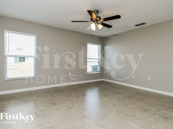 3rd image of 462 Earhart Dr