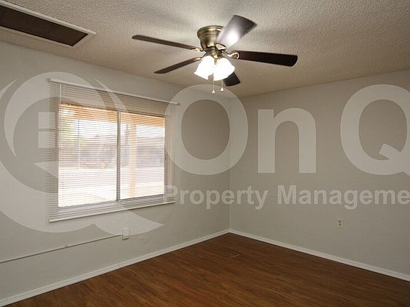 3rd image of 432 E 1st St Unit 2
