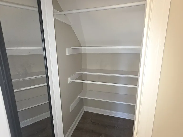 316 Hutchinson Ave — Photo 20