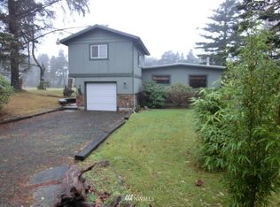 1307 202nd Ln W, Ocean Park, WA 98640