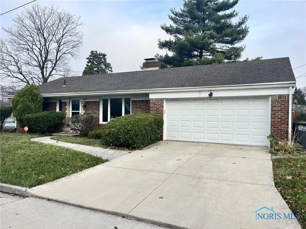 2630 Gloria Ct, Toledo, OH 43614