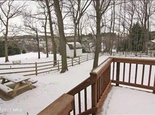 20 N Houcksville Rd, Hampstead, MD 21074