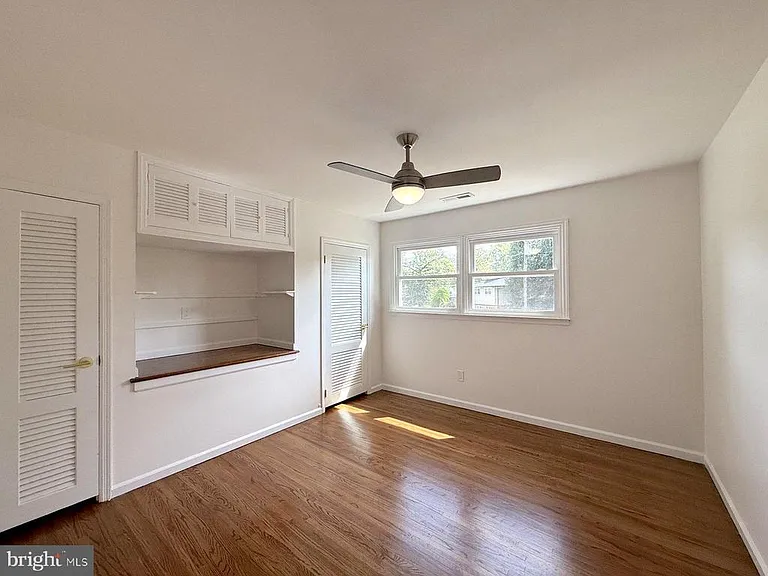 355 Cherry Hill Blvd — Photo 21