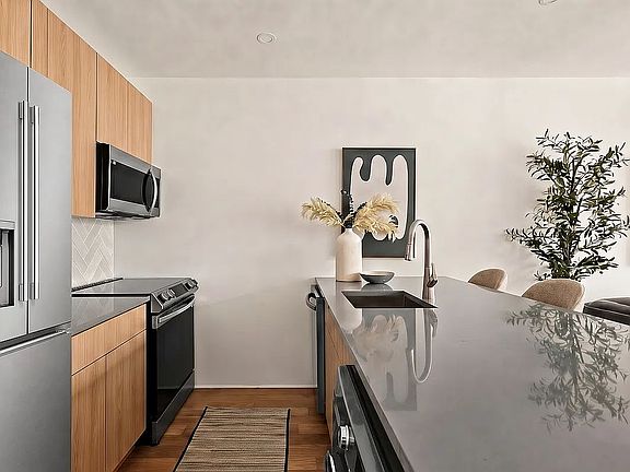 2nd image of 40 Schaefer St #3B